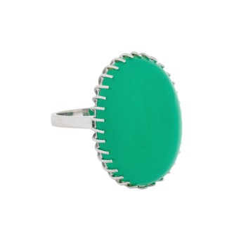 Ring with large chrysoprase cabochon,