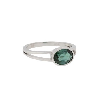 Ring with green tourmaline,