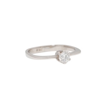 Solitaire Ring mit Brillant