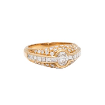 Ring mit Brillanten,