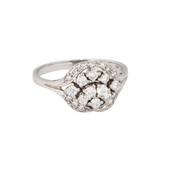 Ring with 22 brilliant-cut diamonds totaling 0.58 ct (eng.),