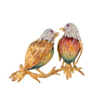 Herausragende Brosche 'Vogelgezwitscher', mit buntem Email, 2 Rubinen und 35 Achtkantdiamanten,
