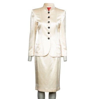 EMANUEL UNGARO VINTAGE costume, size 38 (UK 8).