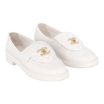 CHANEL CHANEL Mokassins, Gr. 39, akt. NP.: 1.500,-€.