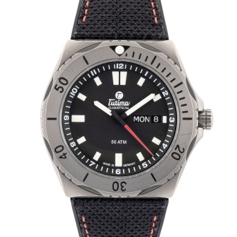TUTIMA TUTIMA M2 Seven Seas Ref 6151-01 Herrenuhr von 2020. Box und Papiere.