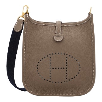 HERMÈS HERMÈS Umhängetasche 'SAC EVELYNE 16 AMAZONE'.