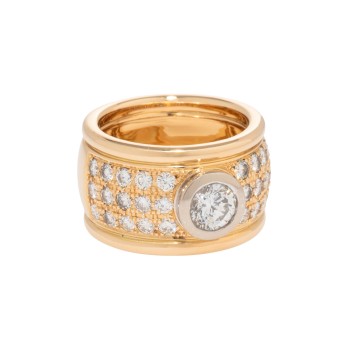 Ring mit Brillanten von zus. ca. 2,4 ct,