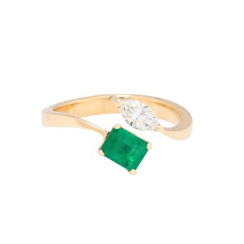 Ring mit Diamant im Navettenschliff, 0,30 ct,