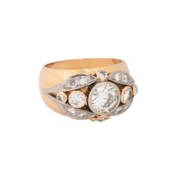 Ring with diamonds totaling approx. 2 ct,