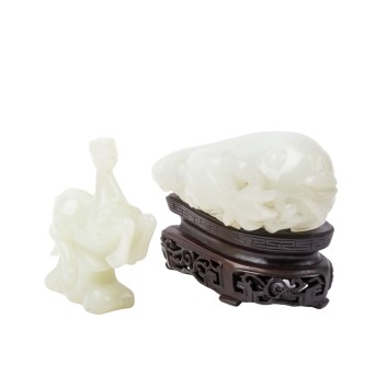 2 Tierfiguren aus hellgrüner Jade. CHINA19./20. Jh.: