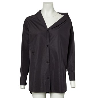 DIOR blouse, size 34, current retail price: €1,600.