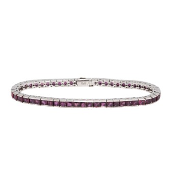 Bracelet with rubies,