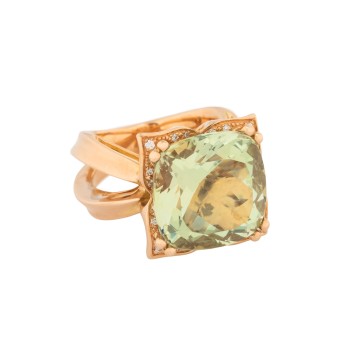 Ring mit grünem Beryll ca. 13,36 ct,