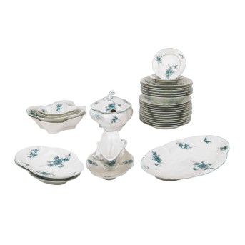 NYMPHENBURG dinner service 'Flowers, birds, butterflies', 1895 to 1929.