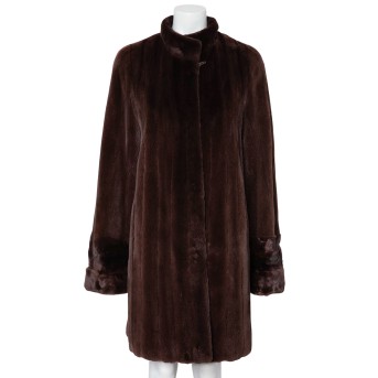 VINTAGE coat, size 40.