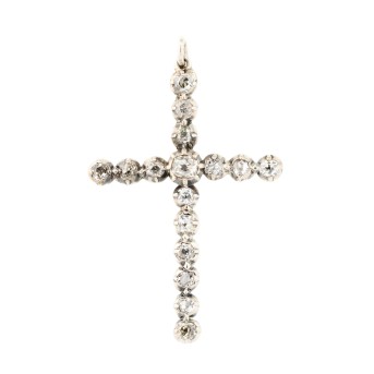 Klassizismus-Anhänger "Kreuz" mit Diamanten,