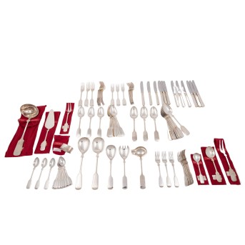 ROBBE & BERKING, 107-piece cutlery set for 12 persons, 'Alt-Spaten' and 12 napkin rings 'Spaten', 925 silver, 20th century.