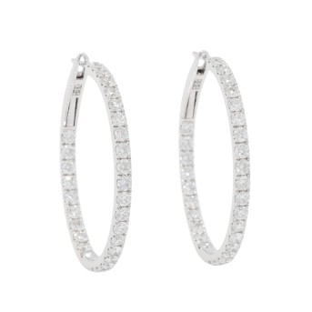 Pair of hoop earrings with 64 diamonds 