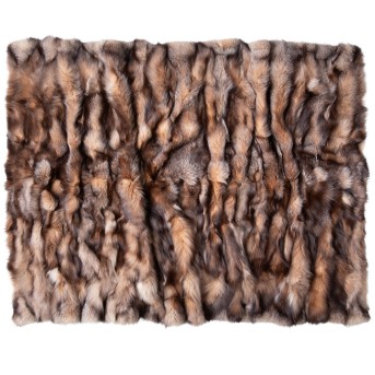 Hochwertige Pelzdecke aus Fuchsfellen.