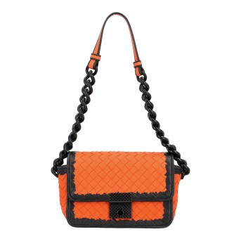 BOTTEGA VENETA shoulder bag.