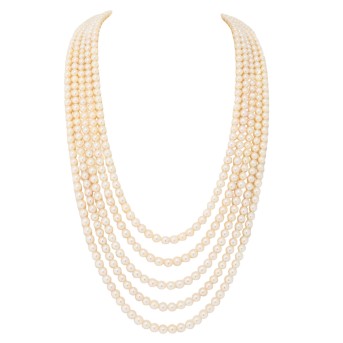 Elegantes 5-reihiges Akoya-Perlsautoir im Verlauf