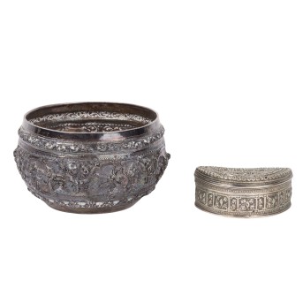 2 Teile aus Silber 800. THAILAND: