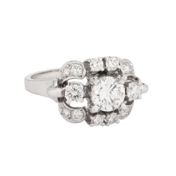 Ring with diamonds totaling approx. 1.5 ct,