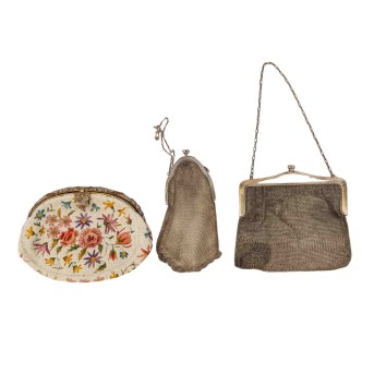 3 fine evening bags from around 1900-1920: