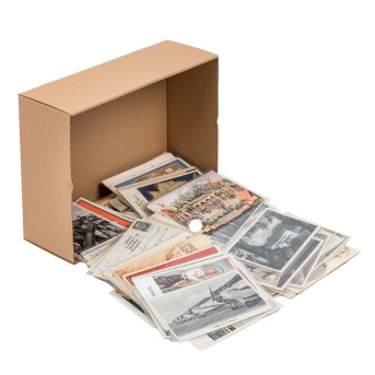 Germany 1933-45 - Small box with over 100 propaganda cards,