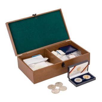 Treasure trove, nice compilation in larger box, including Goldmark 2001,