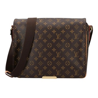 LOUIS VUITTON Messenger Bag 'VALMY MM'.