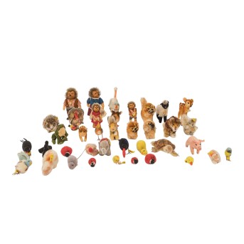 STEIFF 39-tlg Konvolut aus kleinen Plüschtieren,