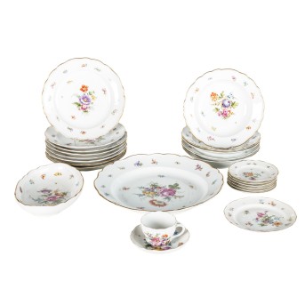 POTSCHAPPEL Coffee and dinner service pieces, late 19th century