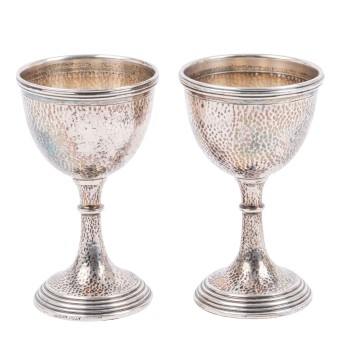 BUCCELLATI, 2 egg cups, 925 silver, 20th century
