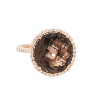 Ring mit Rauchquarz entouriert von Brillanten