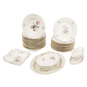 ROYAL COPENHAGEN dinner service 'Frijsenborg', 1920s - 1960s,