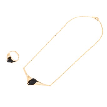 Schmuckset mit eingeschliffenem Onyx und Brillanten