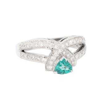 Ring mit türkisgrünem Beryll, 