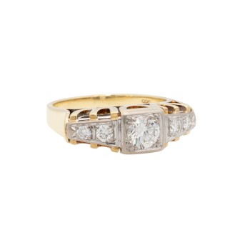 Ring mit 5 Brillanten zus. ca. 0,7 ct,