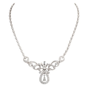 Collier mit Diamanten von zus. ca. 5,8 ct,