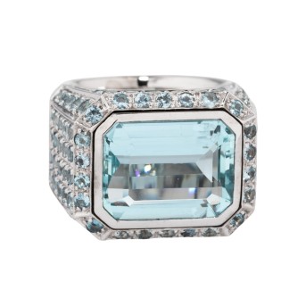 Ring mit Aquamarinen,