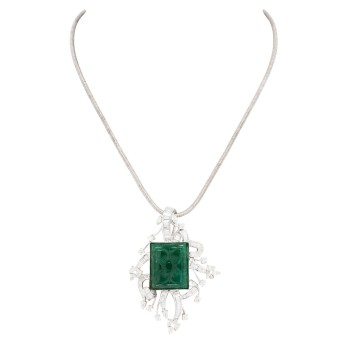 Collier mit Smaragd-Anhänger von ca. 32 ct,
