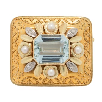 Brosche mit Aquamarin und feiner Granulation,