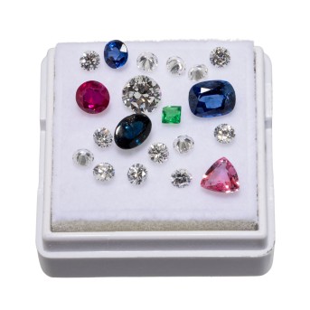 Konvolut Edelsteine zus. 3,85 ct,