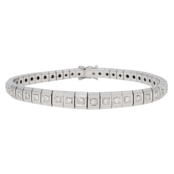 Armband, leicht verlaufend und besetzt mit Brillanten