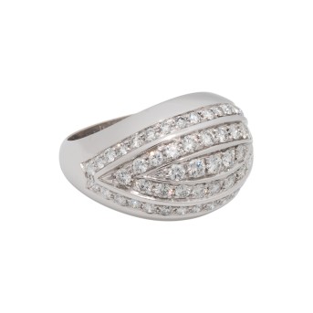 Ring mit Brillanten von zus. ca. 1,5 ct,