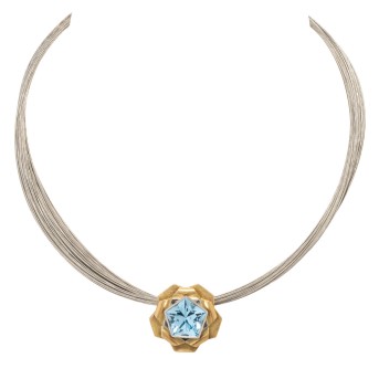 Collier mit Blautopas,