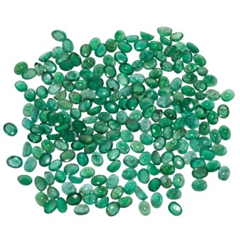 Konvolut Smaragde zus. 38,75 ct,