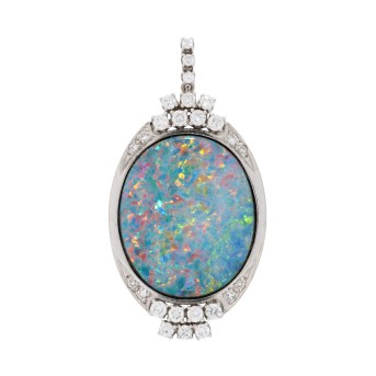 Anhänger mit Opal ca. 16,20 ct, Brillanten ca. 0,84 ct,