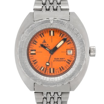 DOXA Sub 300T Vintage Herren-Taucheruhr mit Expandro-Metallband von ca. 1970.